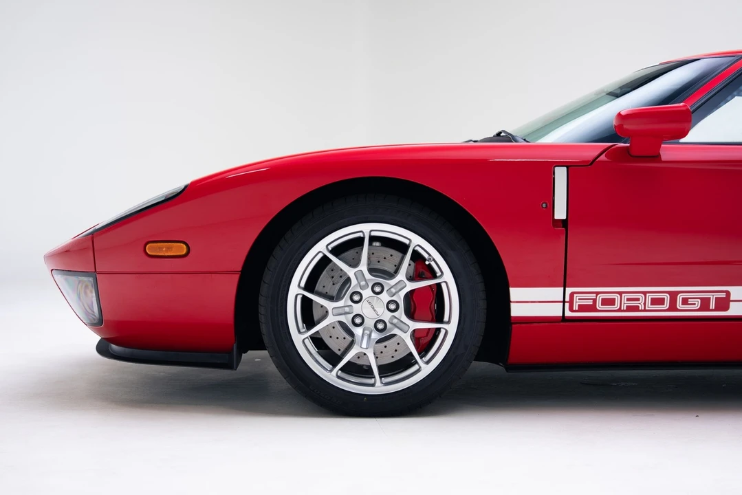2005 Ford GT 1st Gen - Image 15 of 21