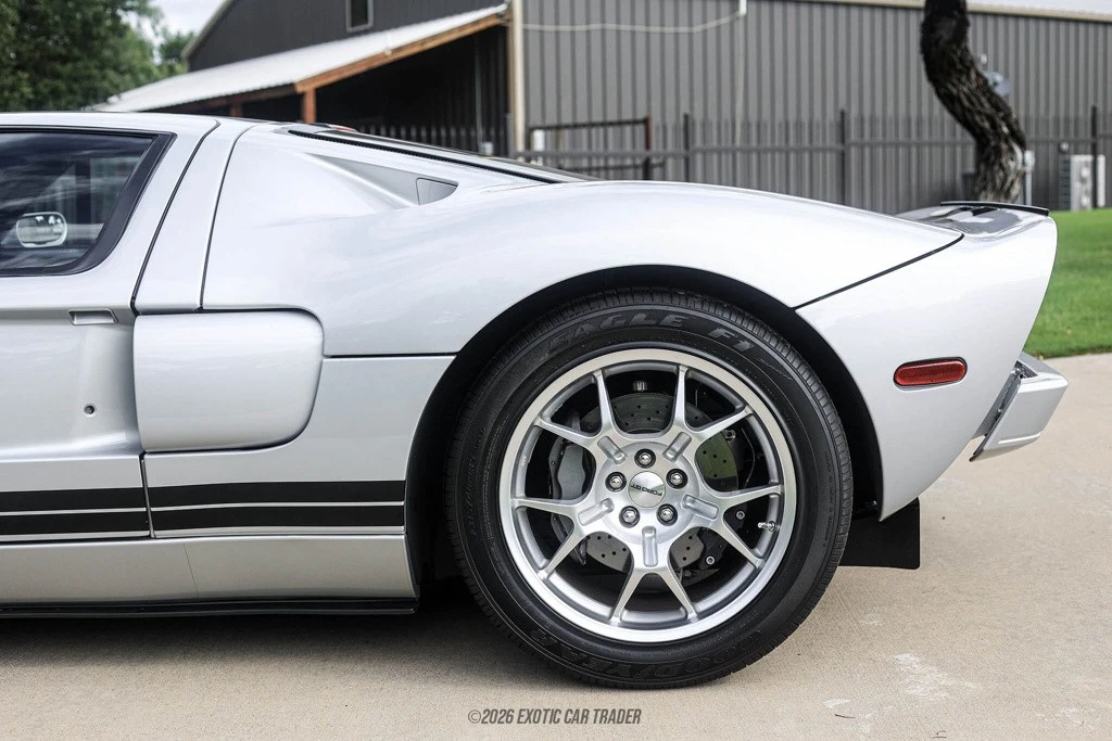 2005 Ford GT 1st Gen - Image 5 of 24