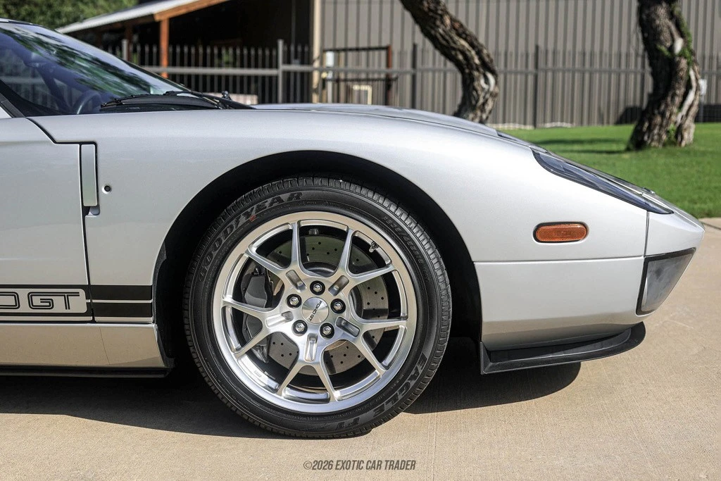 2005 Ford GT 1st Gen - Image 11 of 24