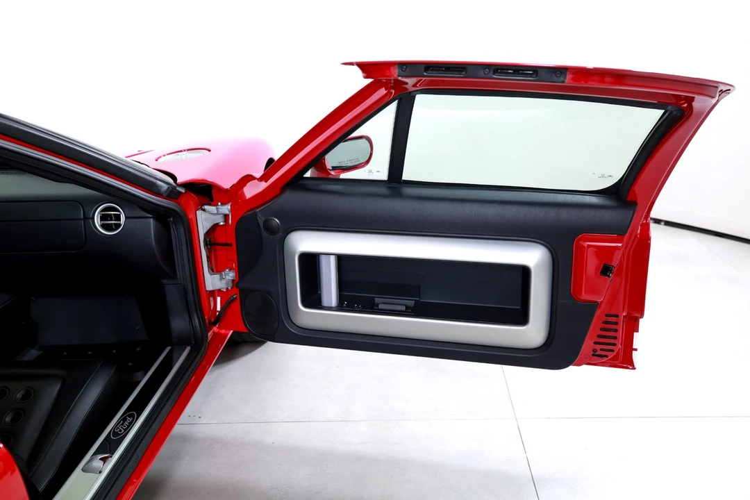 2005 Ford GT 1st Gen - Image 17 of 21