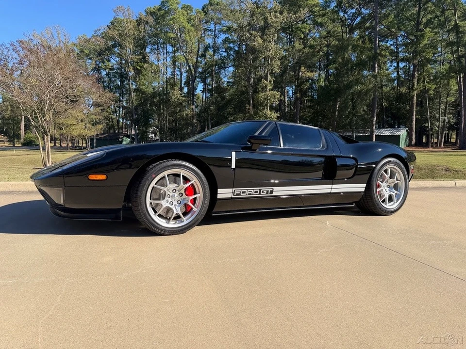 2005 Ford GT 1st Gen - Image 15 of 21