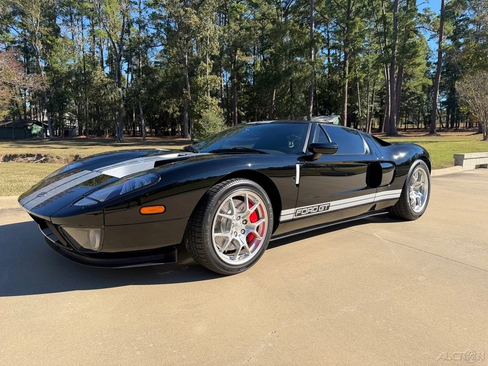 2005 Ford GT 1st Gen - Image 13 of 21