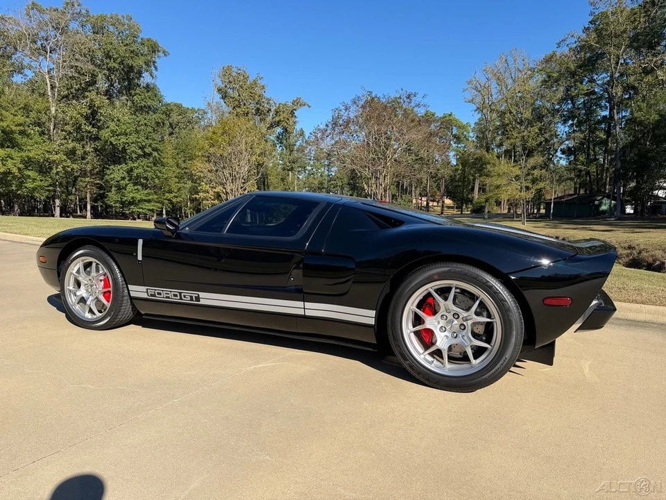 2005 Ford GT 1st Gen - Image 20 of 21