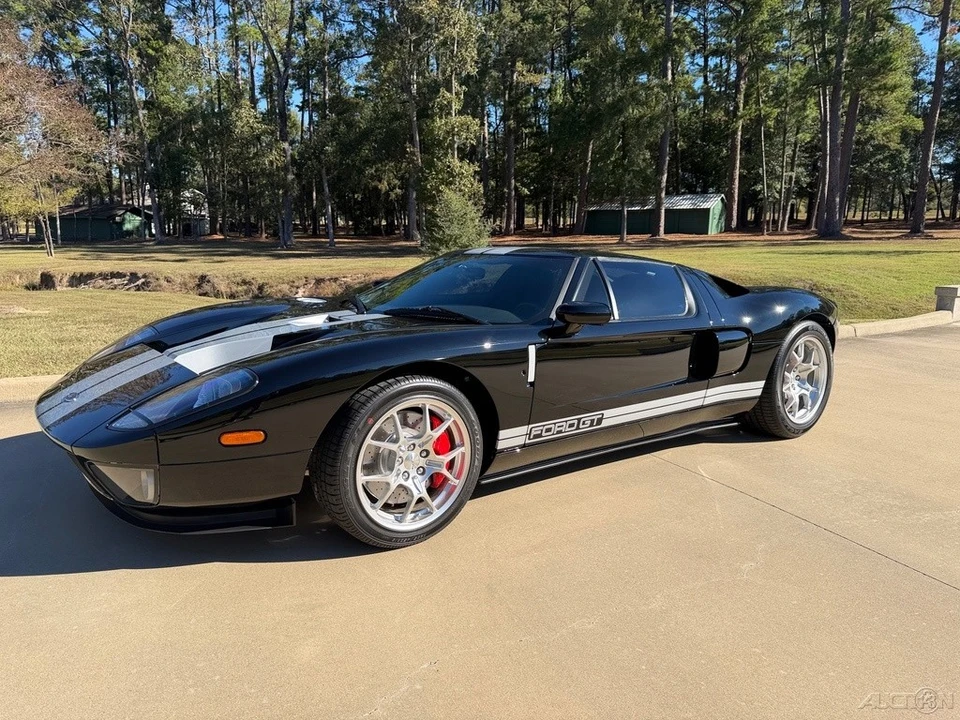 2005 Ford GT 1st Gen - Image 2 of 21