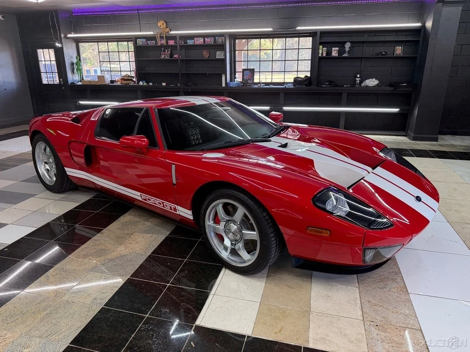 2005 Ford GT 1st Gen - Image 7 of 12
