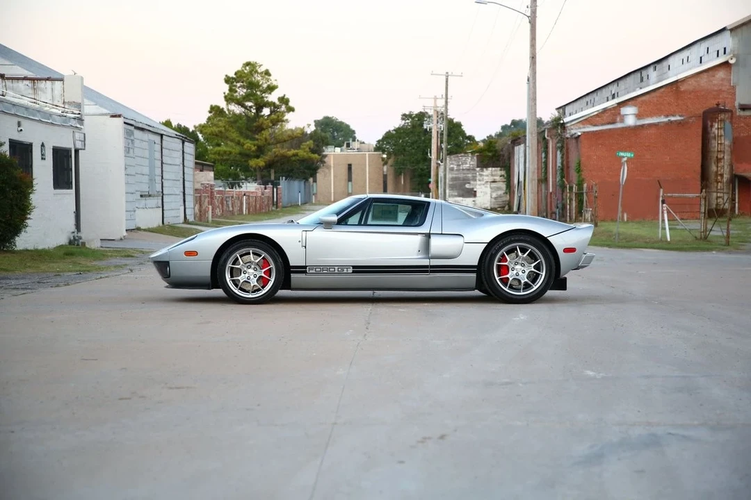 2005 Ford GT 1st Gen - Image 21 of 21