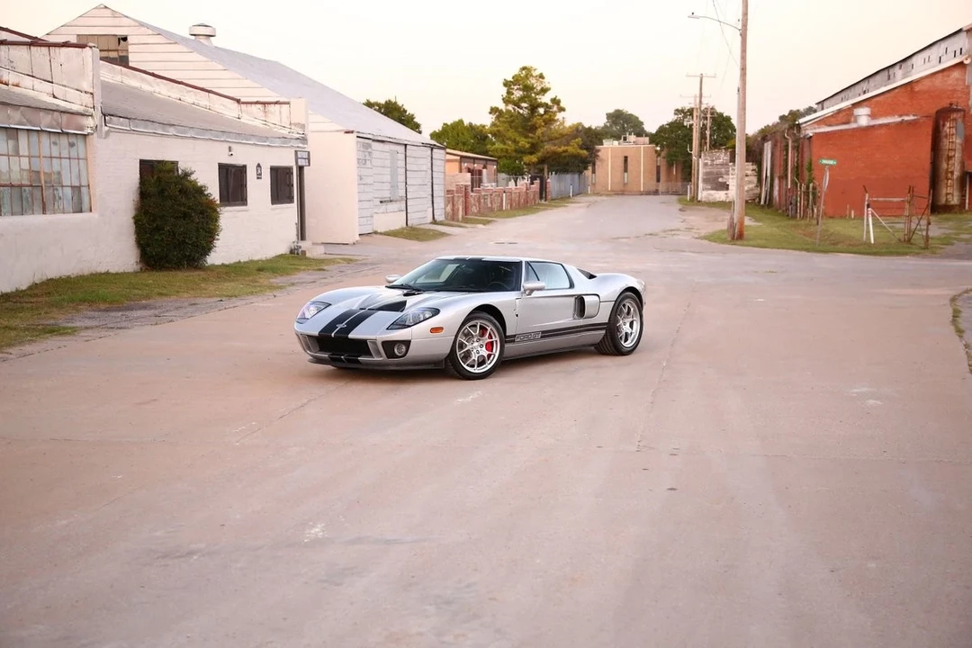 2005 Ford GT 1st Gen - Image 11 of 21