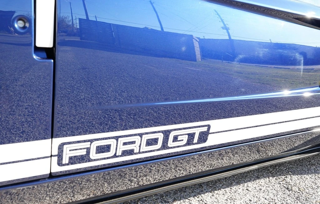 2005 Ford GT 1st Gen - Image 16 of 21