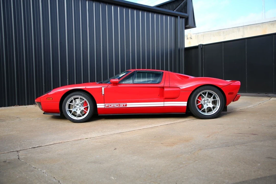 2005 Ford GT 1st Gen - Image 8 of 21