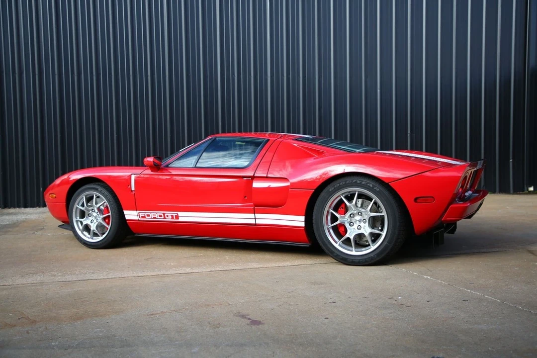 2005 Ford GT 1st Gen - Image 9 of 21
