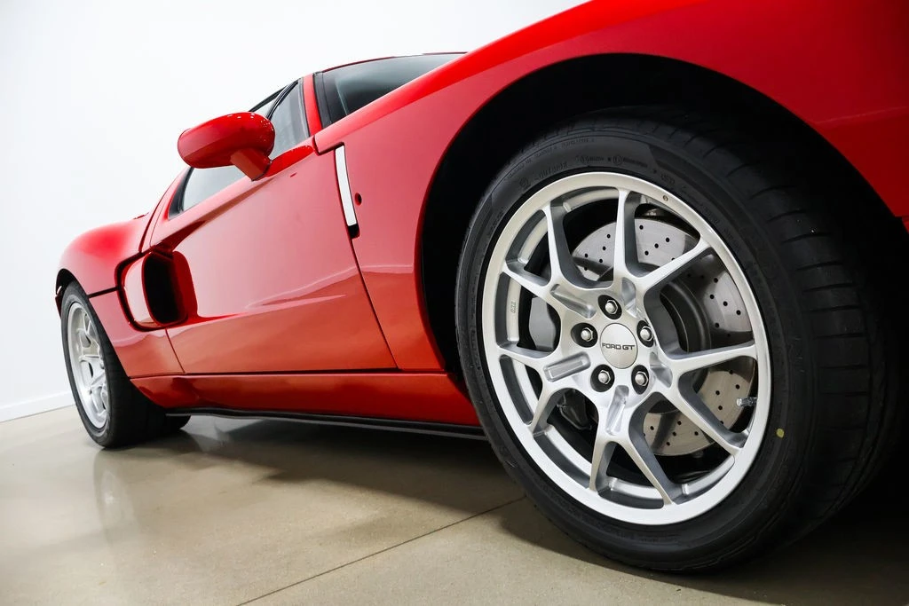 2005 Ford GT 1st Gen - Image 15 of 21