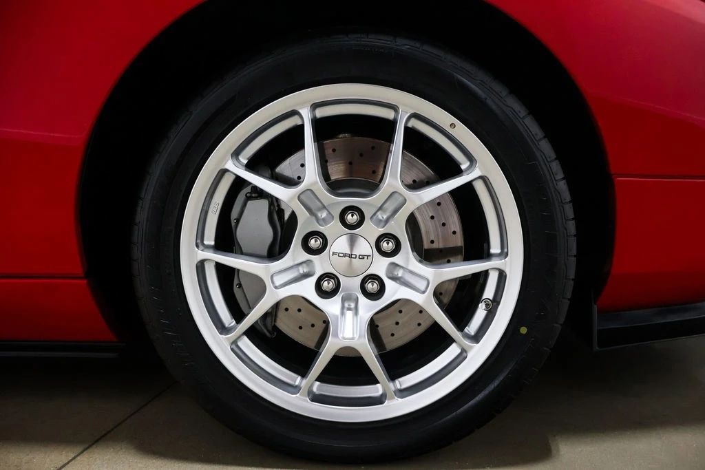 2005 Ford GT 1st Gen - Image 16 of 21