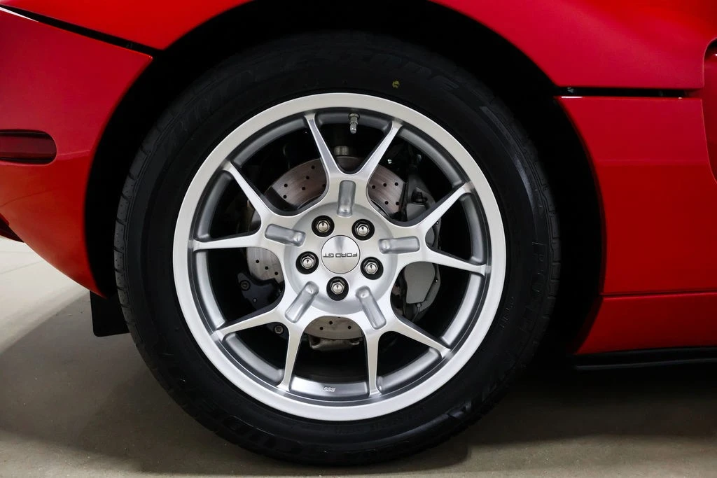 2005 Ford GT 1st Gen - Image 17 of 21
