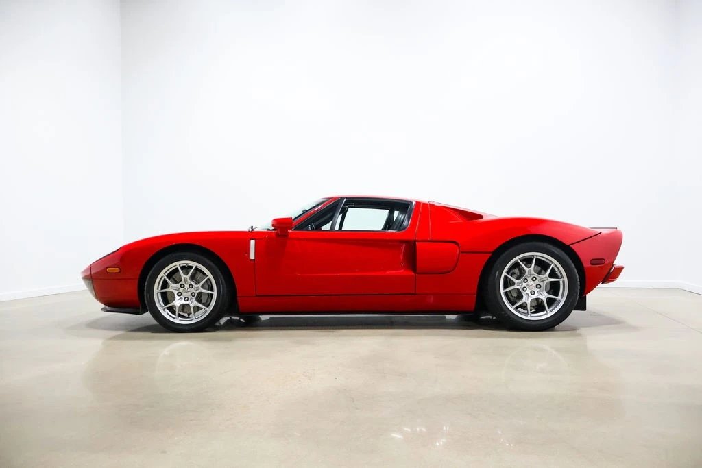 2005 Ford GT 1st Gen - Image 13 of 21