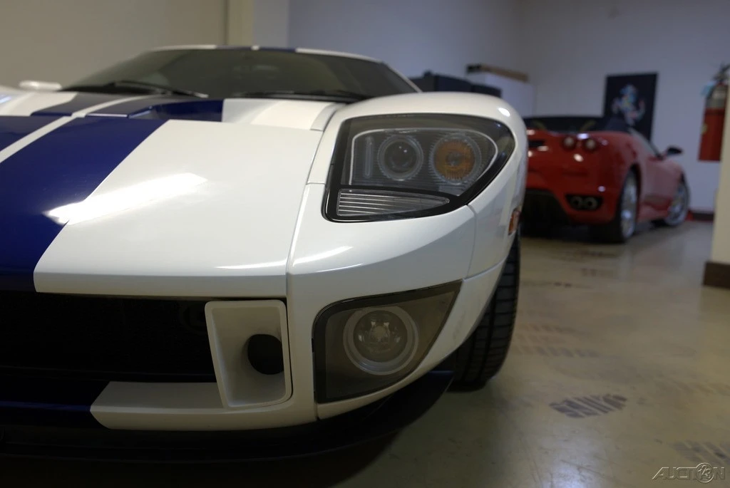 2005 Ford GT 1st Gen - Image 14 of 21