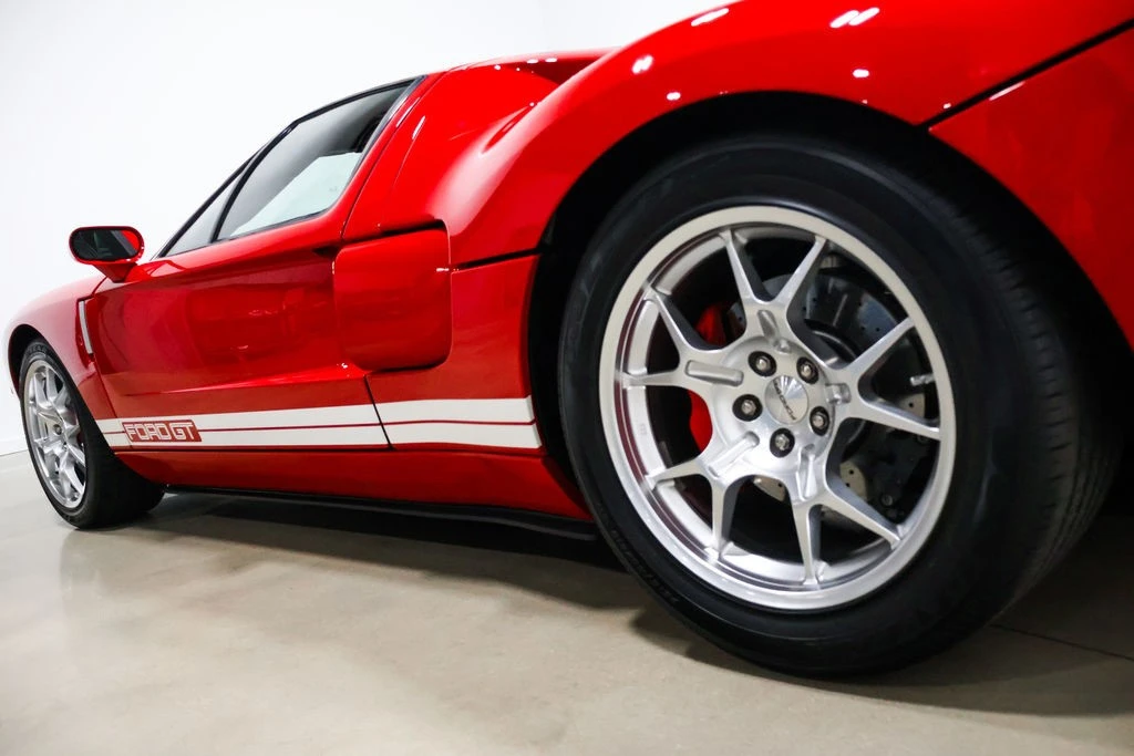 2005 Ford GT 1st Gen - Image 19 of 24
