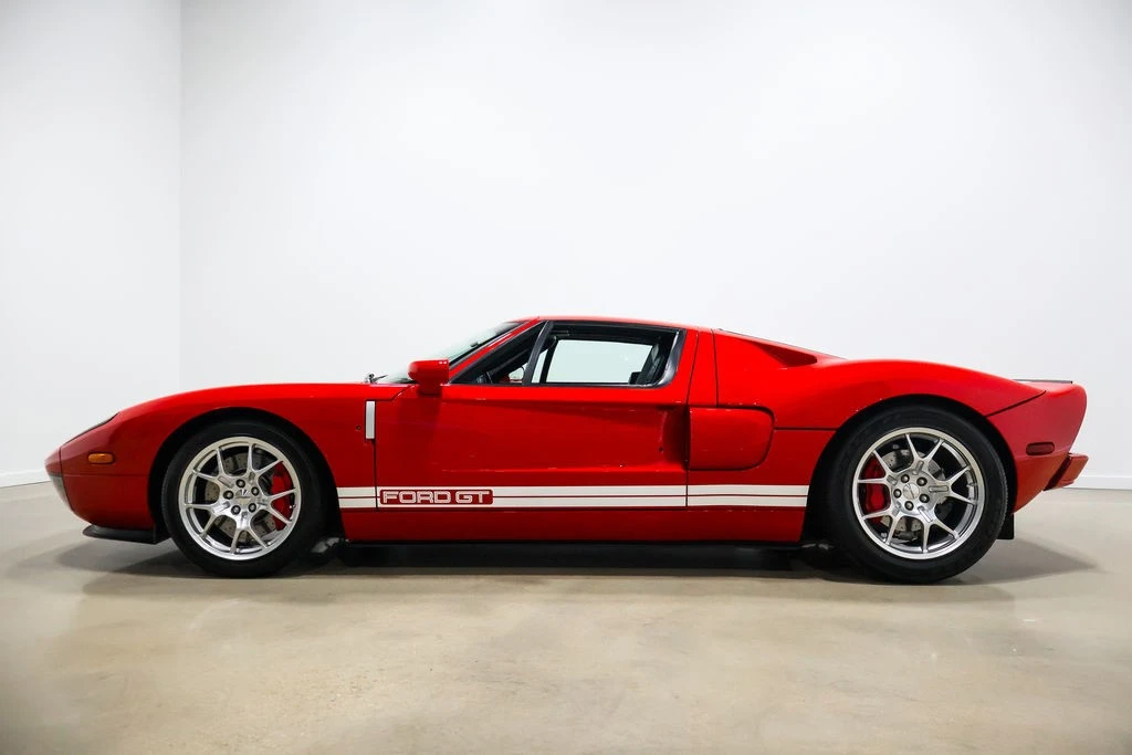 2005 Ford GT 1st Gen - Image 13 of 24