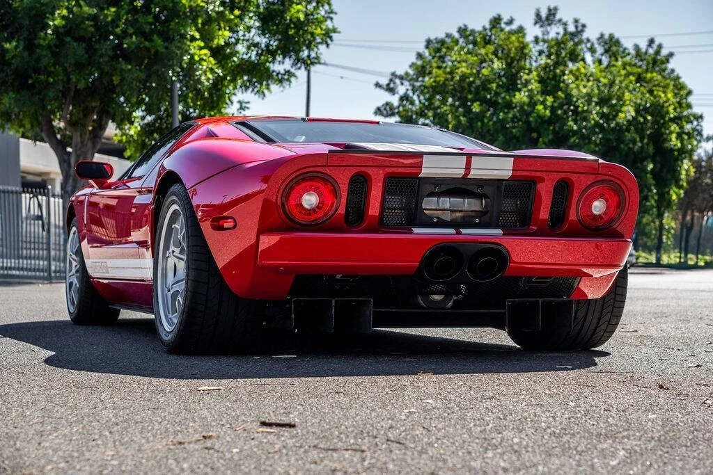 2005 Ford GT 1st Gen - Image 19 of 21