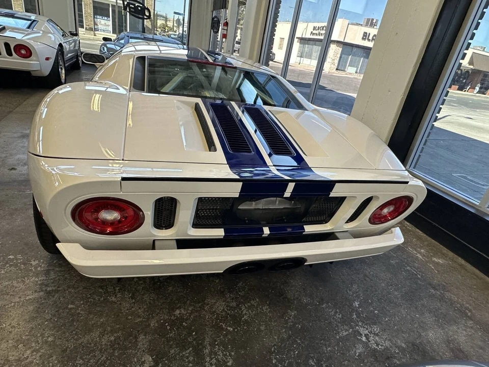 2005 Ford GT 1st Gen - Image 4 of 6