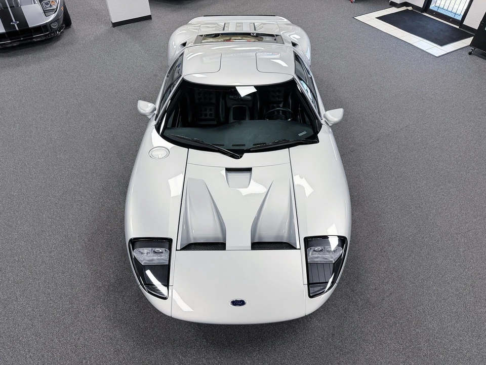 2005 Ford GT 1st Gen - Image 6 of 21