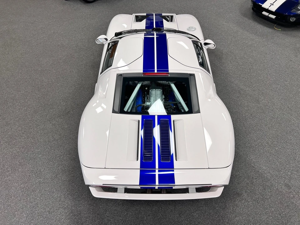 2005 Ford GT 1st Gen - Image 9 of 21