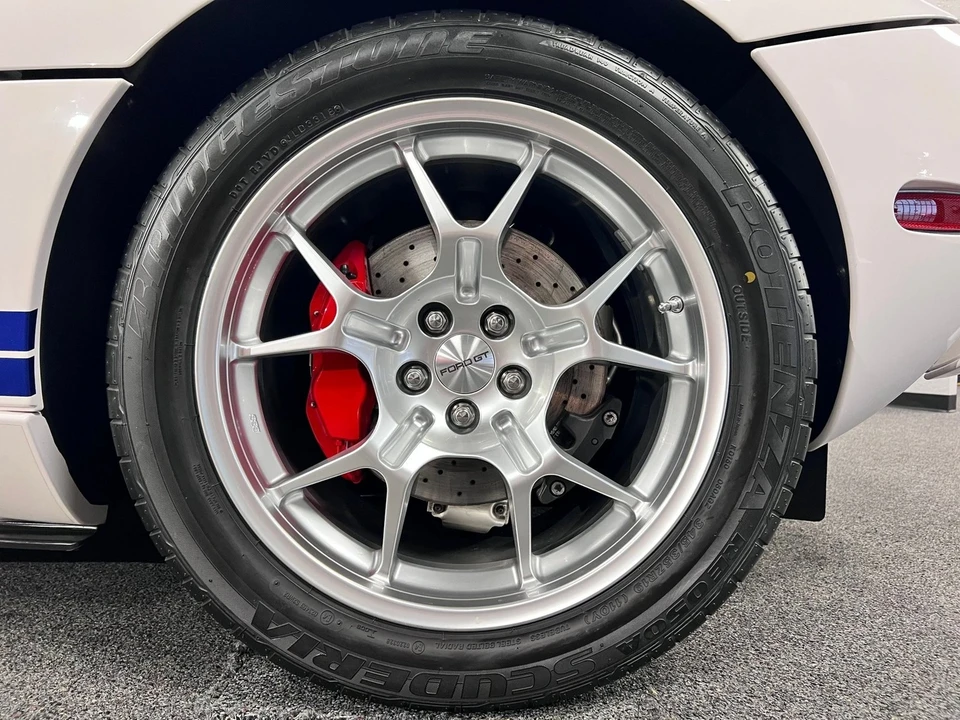 2005 Ford GT 1st Gen - Image 18 of 21