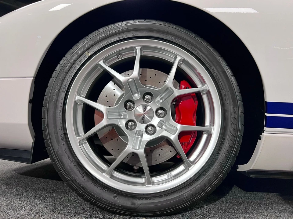 2005 Ford GT 1st Gen - Image 19 of 21