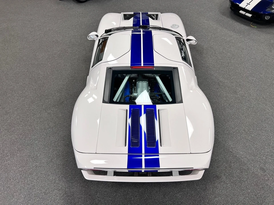 2005 Ford GT 1st Gen - Image 9 of 21