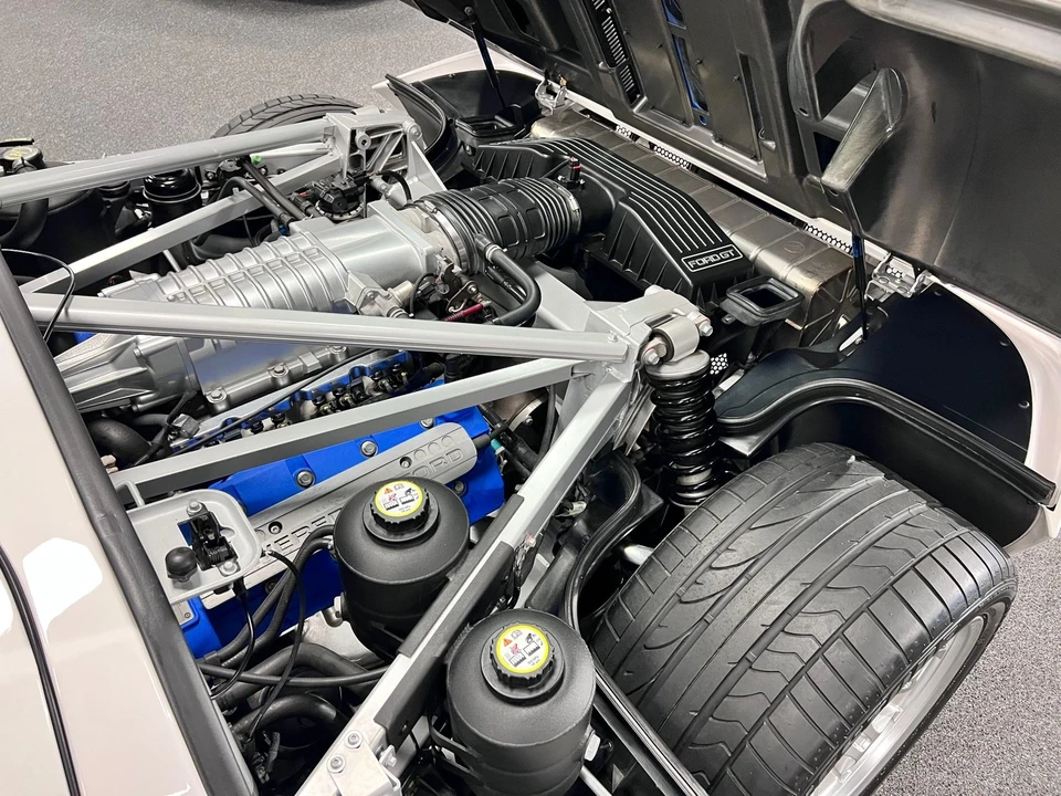 2005 Ford GT 1st Gen - Image 13 of 21