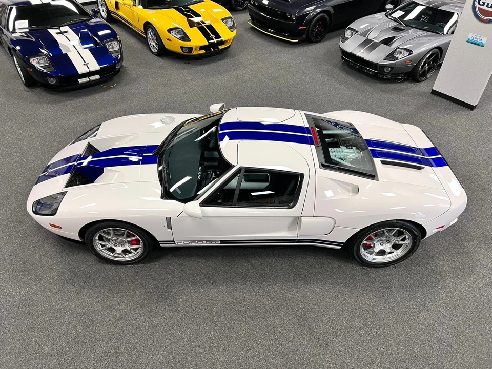 2005 Ford GT 1st Gen - Image 10 of 21