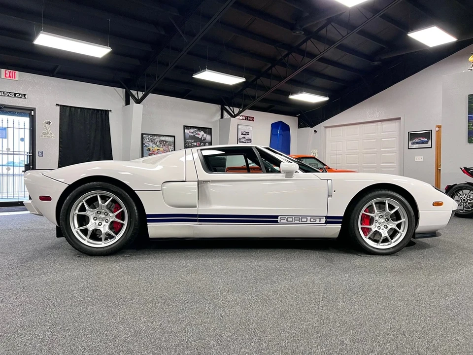 2005 Ford GT 1st Gen - Image 5 of 21