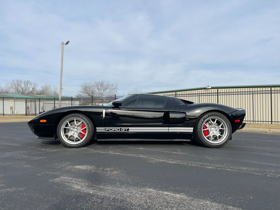 2005 Ford GT 1st Gen - Image 3 of 21