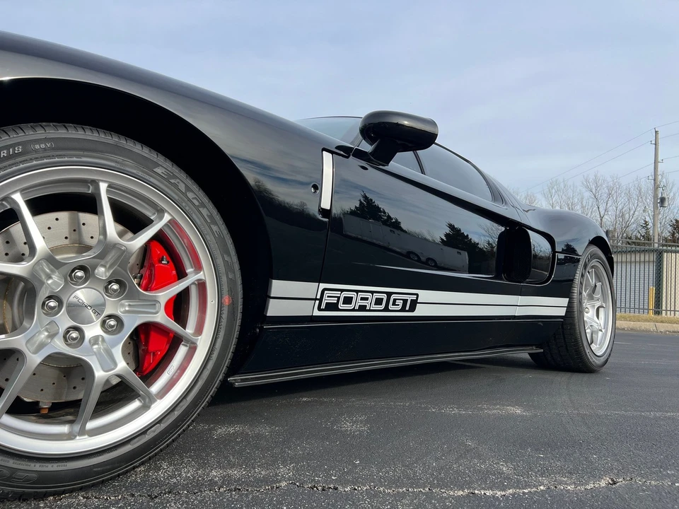 2005 Ford GT 1st Gen - Image 19 of 21