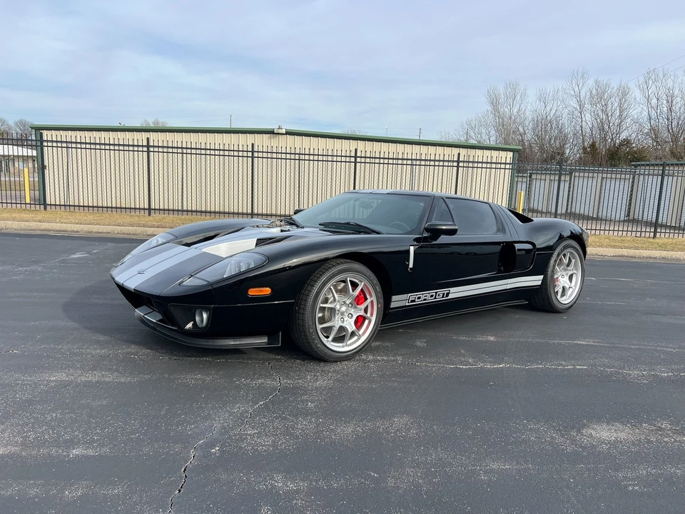 2005 Ford GT 1st Gen - Image 2 of 21