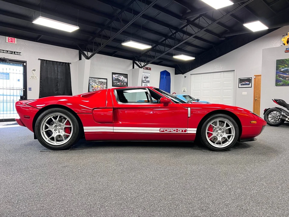 2005 Ford GT 1st Gen - Image 4 of 24