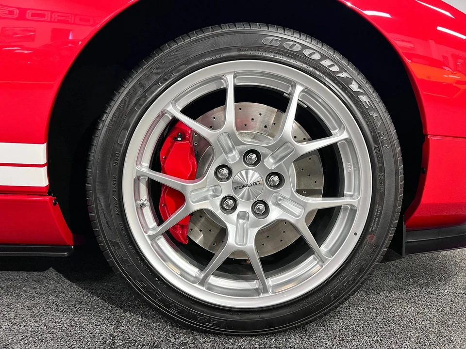 2005 Ford GT 1st Gen - Image 17 of 24