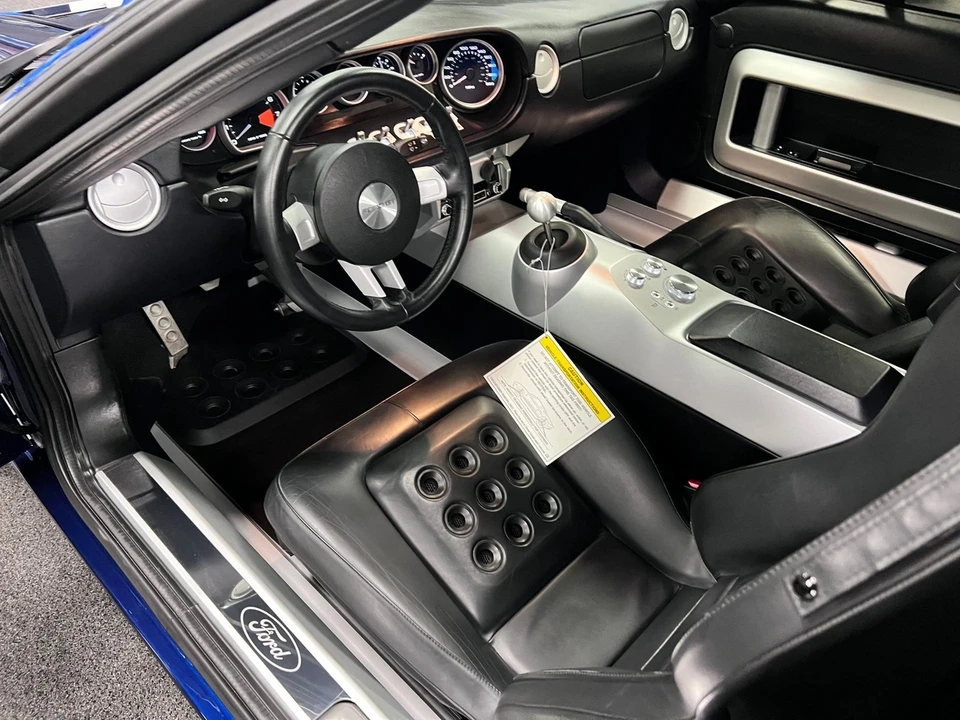 2005 Ford GT 1st Gen - Image 19 of 21