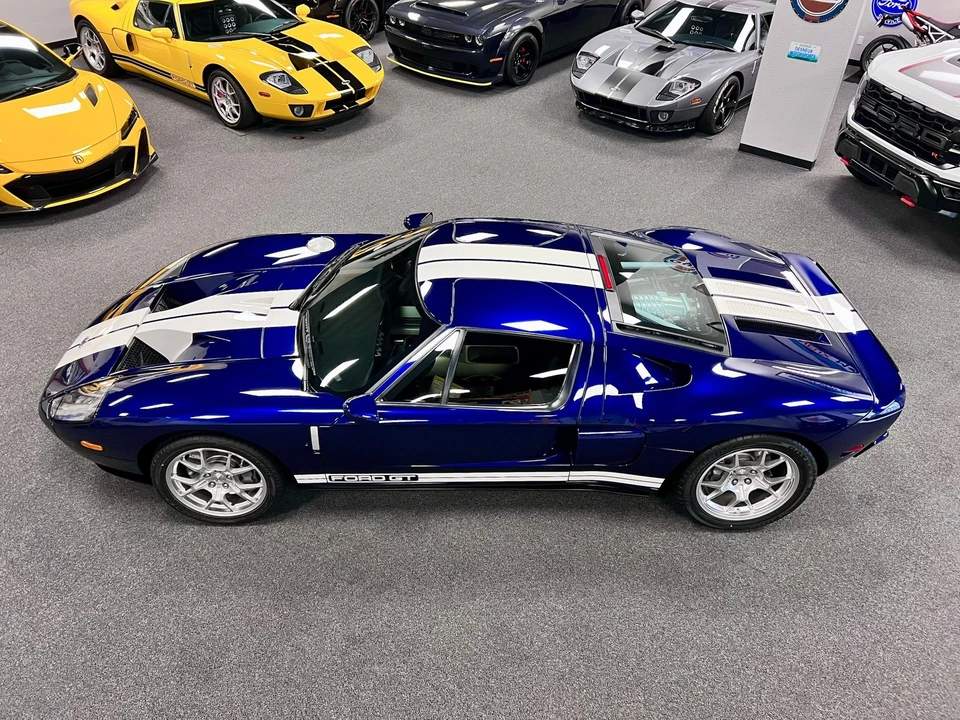 2005 Ford GT 1st Gen - Image 9 of 21