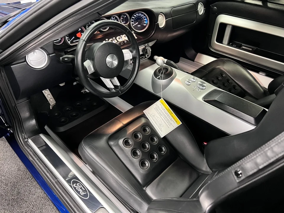 2005 Ford GT 1st Gen - Image 19 of 21