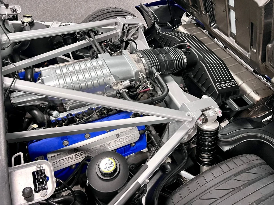 2005 Ford GT 1st Gen - Image 13 of 21