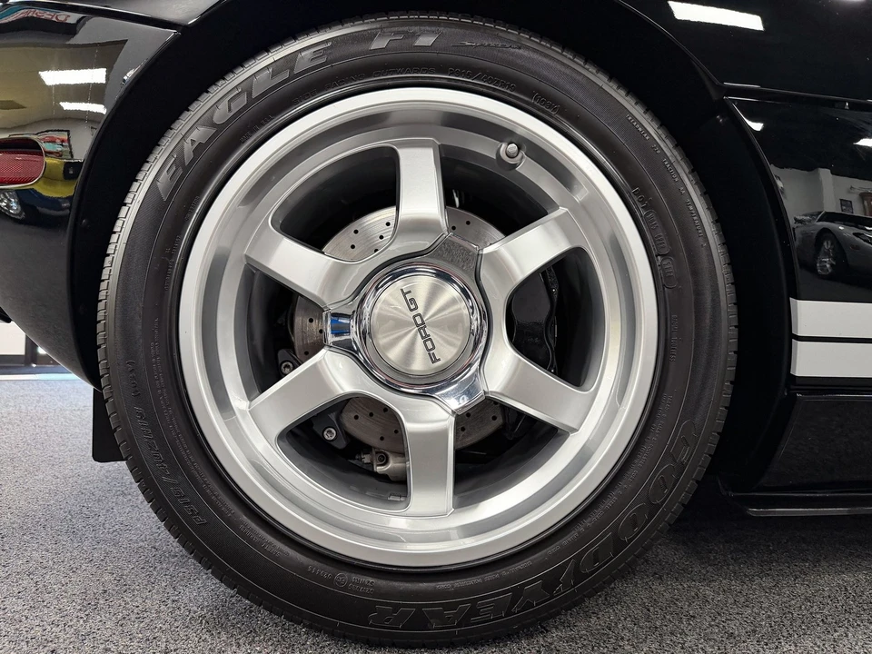 2005 Ford GT 1st Gen - Image 17 of 24