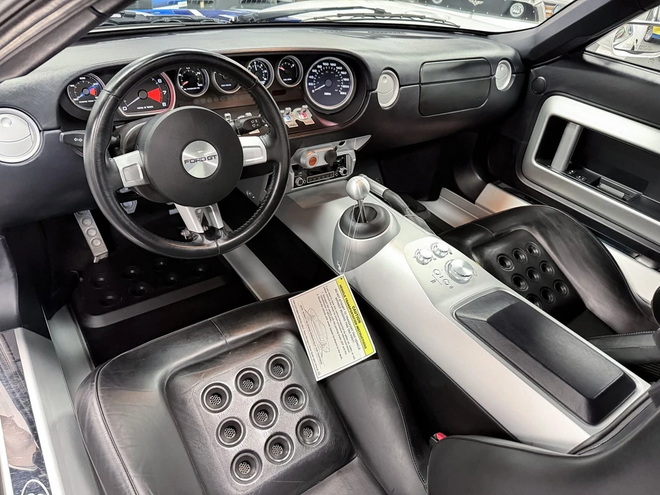 2005 Ford GT 1st Gen - Image 18 of 24