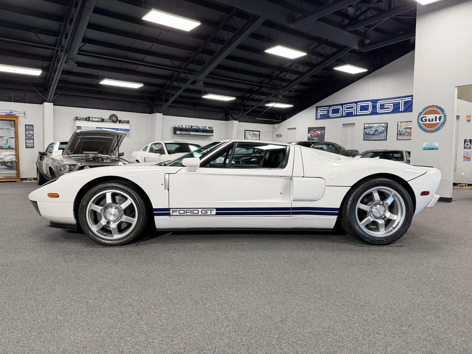 2005 Ford GT 1st Gen - Image 2 of 24