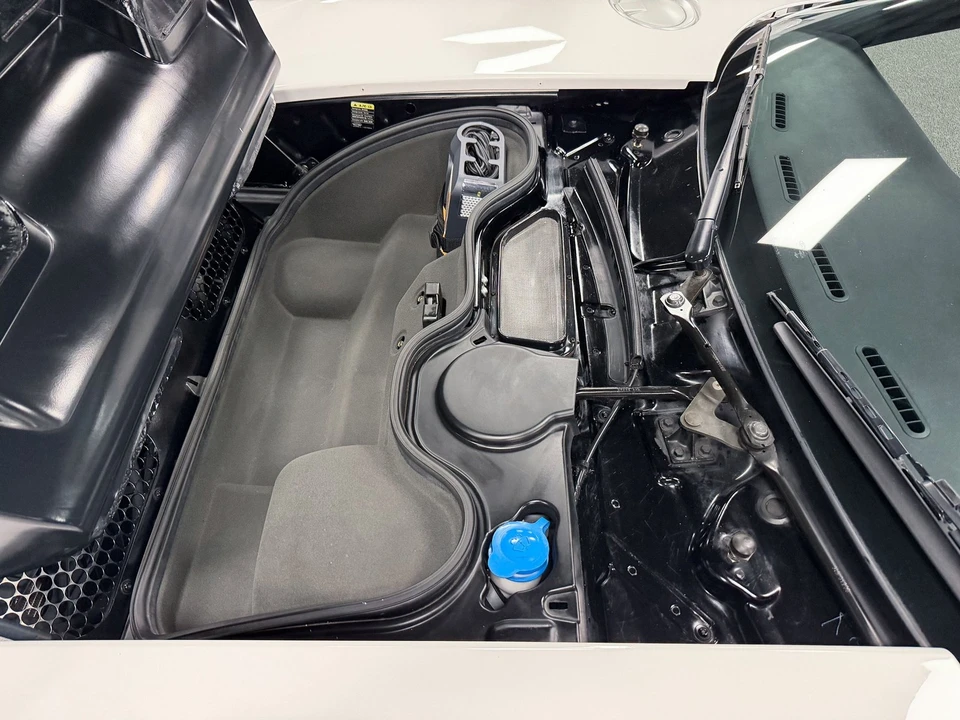 2005 Ford GT 1st Gen - Image 13 of 24