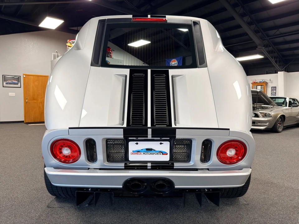 2005 Ford GT 1st Gen - Image 12 of 24