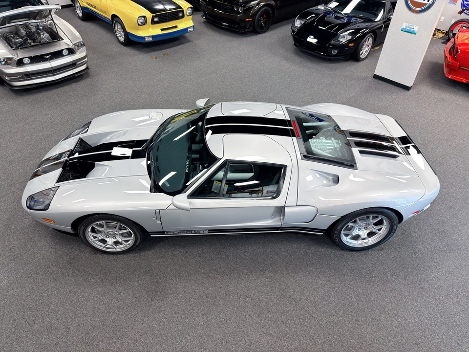 2005 Ford GT 1st Gen - Image 9 of 24