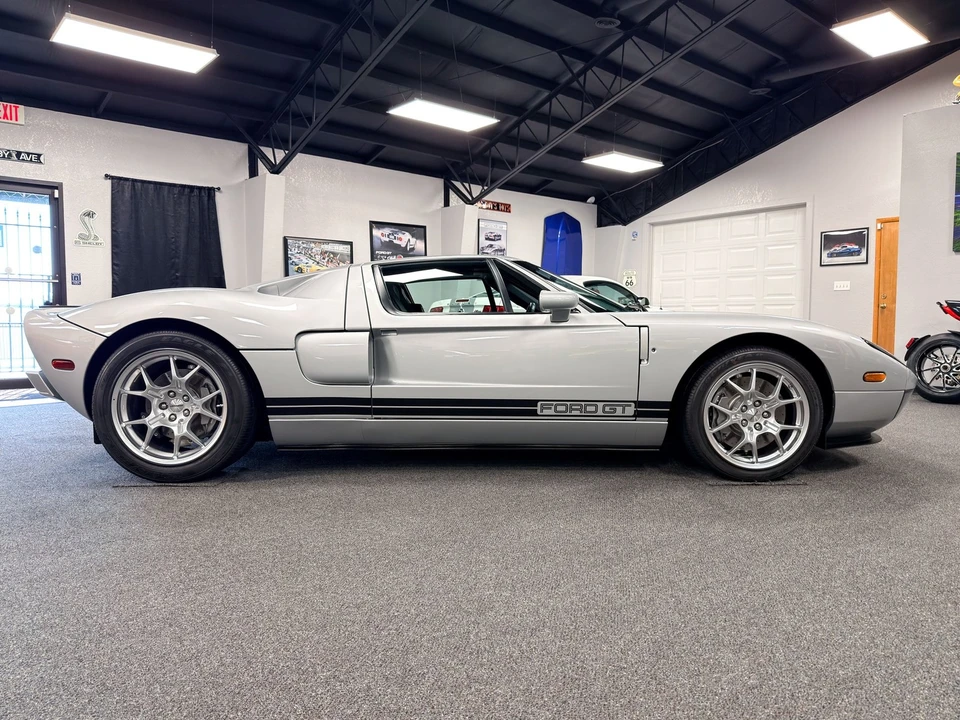 2005 Ford GT 1st Gen - Image 4 of 24