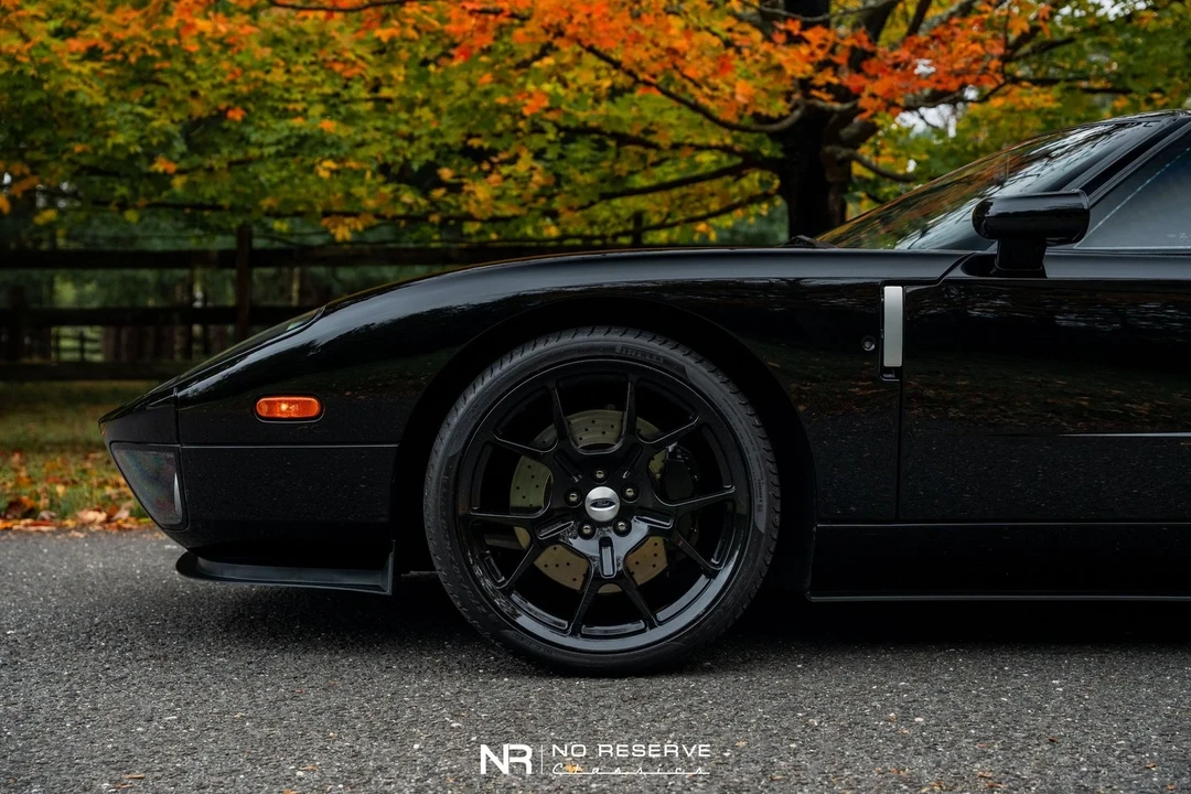 2005 Ford GT 1st Gen - Image 17 of 21
