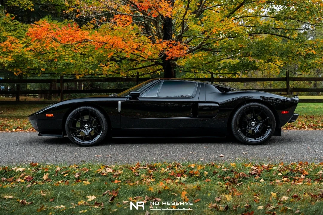 2005 Ford GT 1st Gen - Image 19 of 21