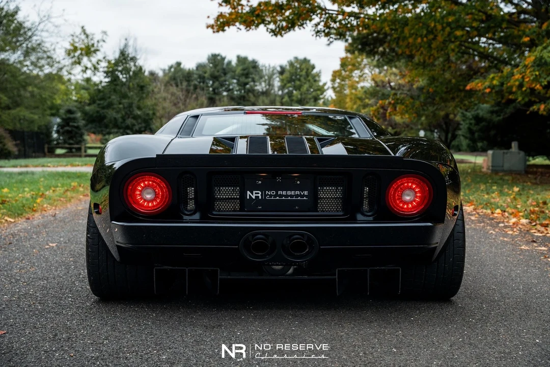 2005 Ford GT 1st Gen - Image 9 of 21